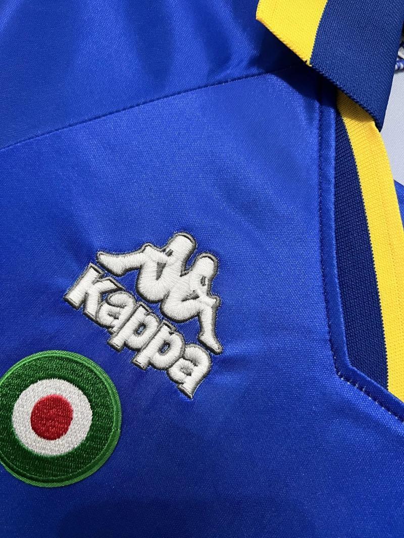 Juventus 1995/1996 Away Jersey