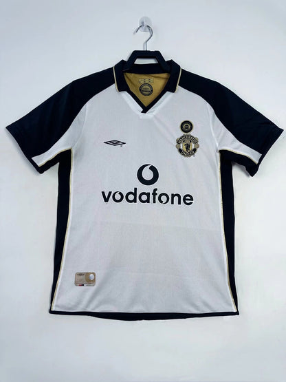 Manchester United 2001/2002 Away Jersey