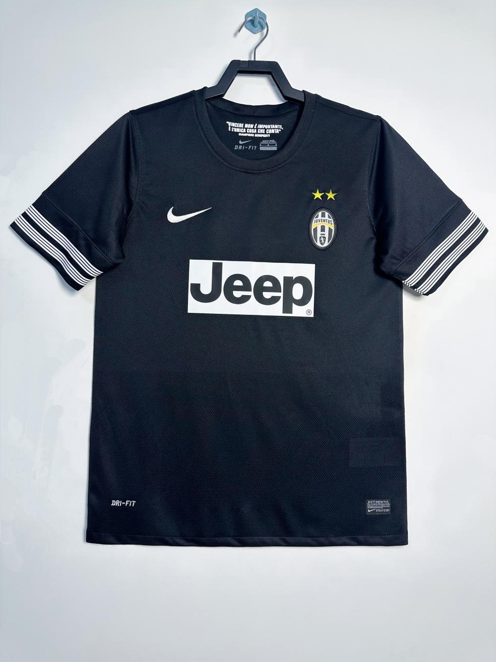 Juventus 2012/2013 Away Jersey