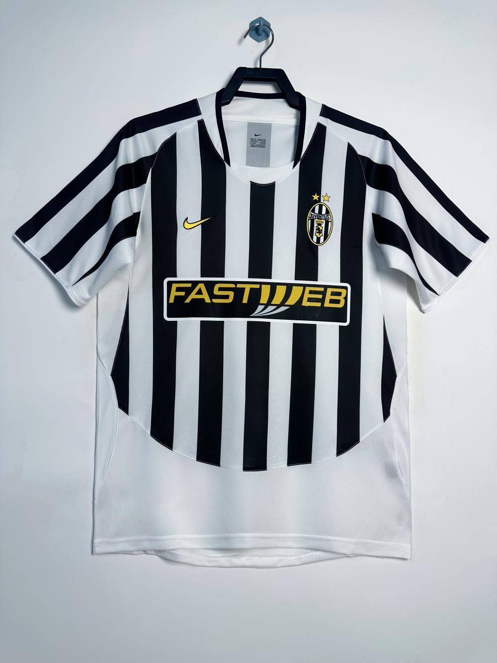 Juventus 2003/2004 Home Jersey