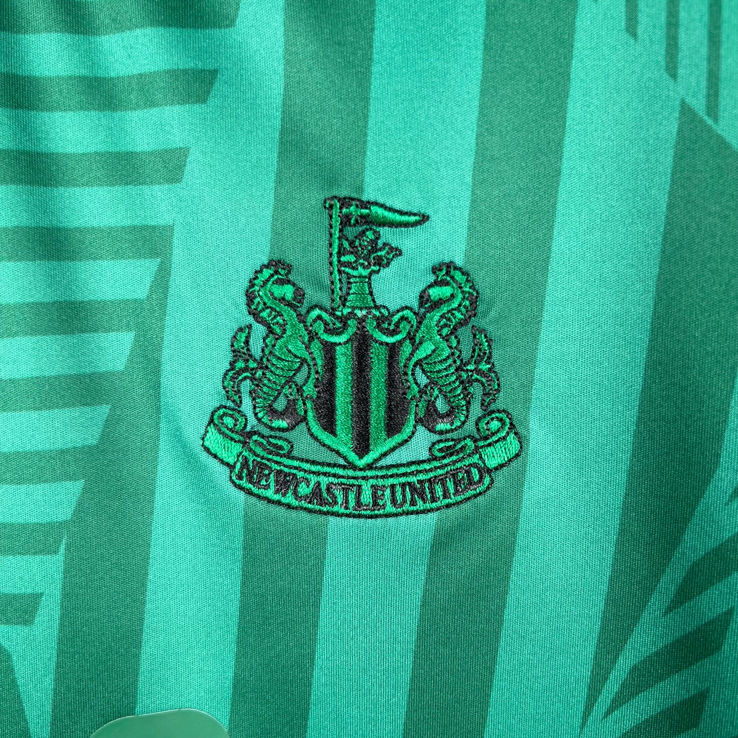 Newcastle 2023/2024 Away Jersey