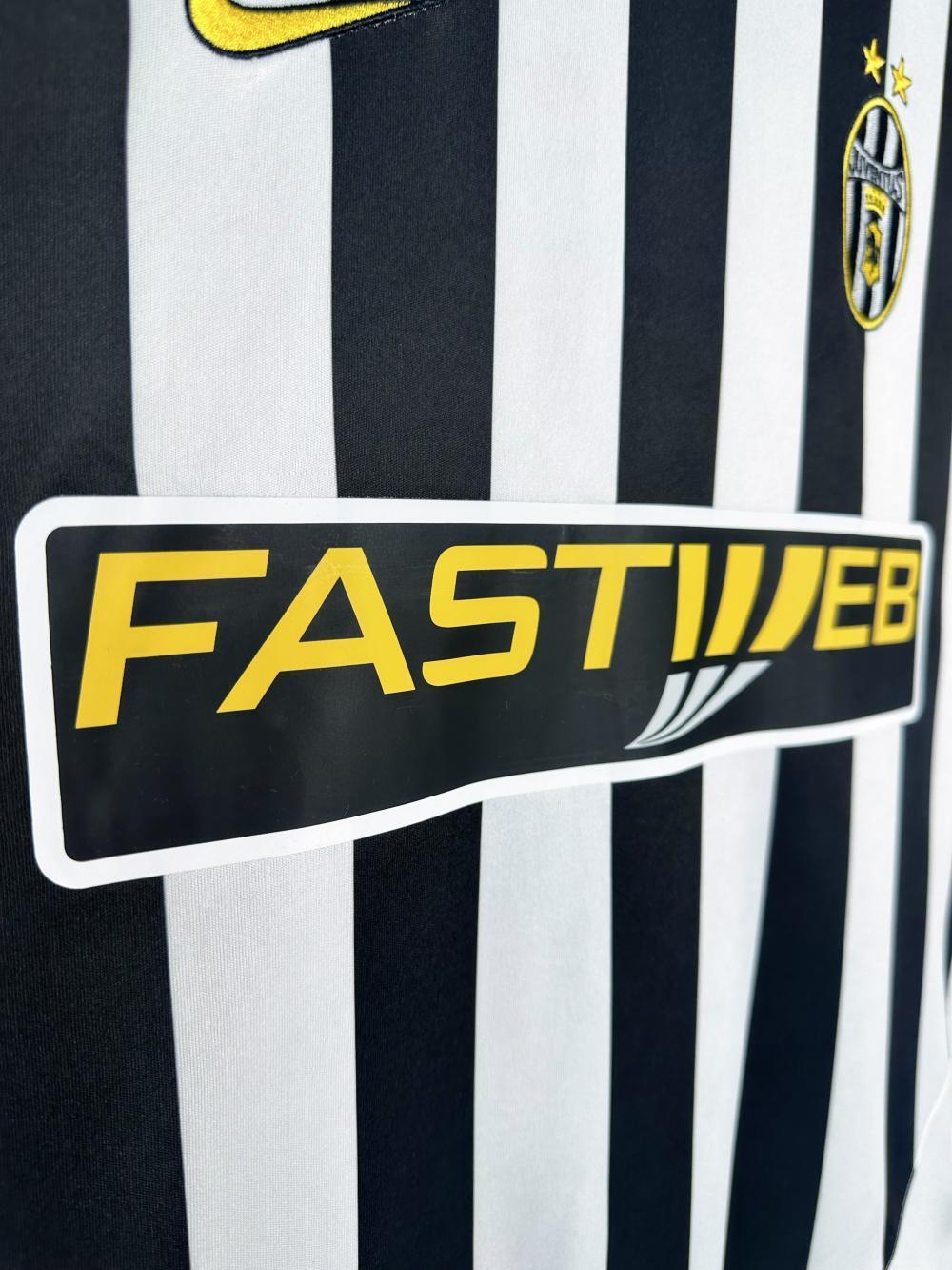 Juventus 2003/2004 Home Jersey