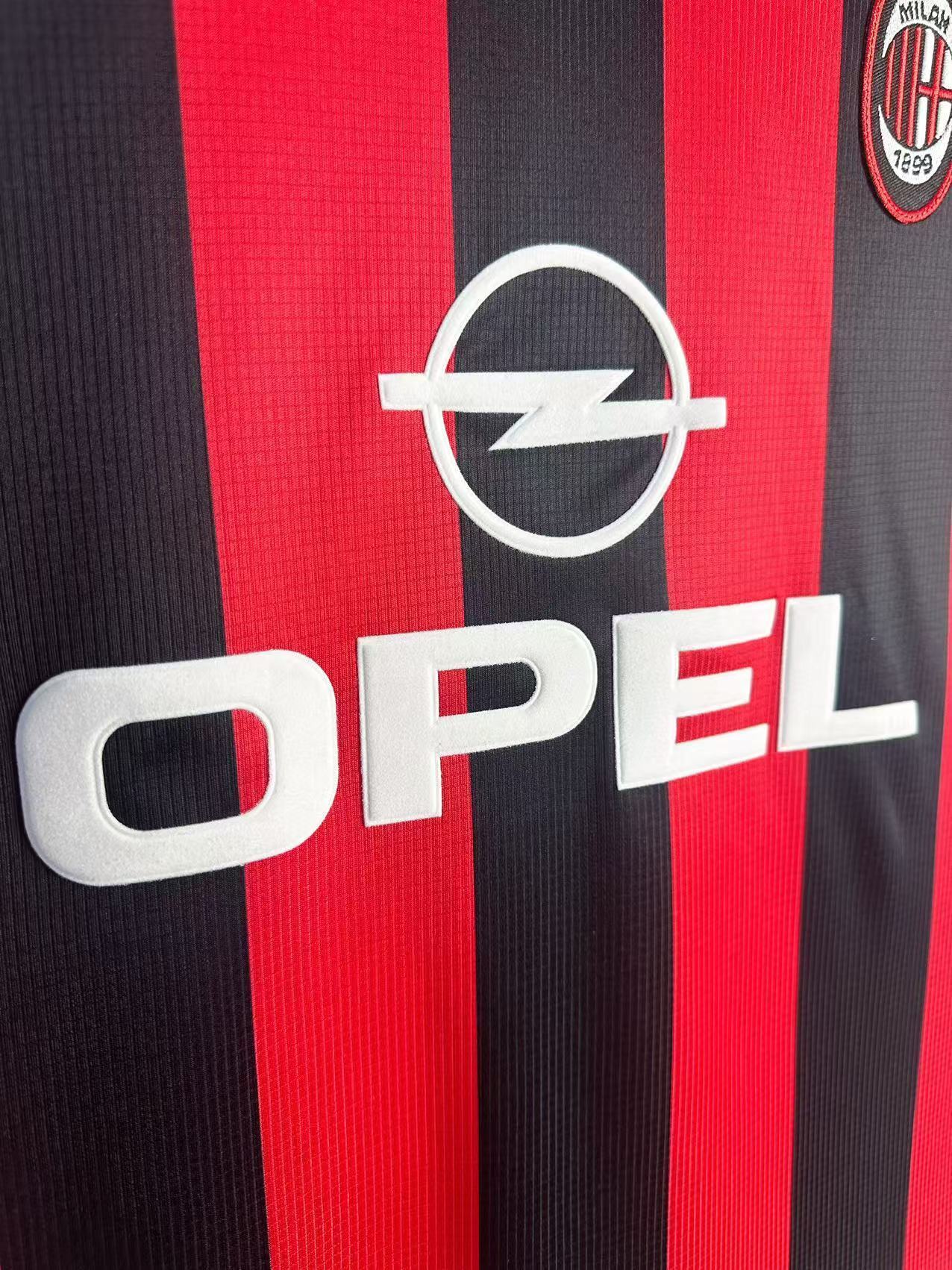 AC Milan 1997/1998 Home Jersey