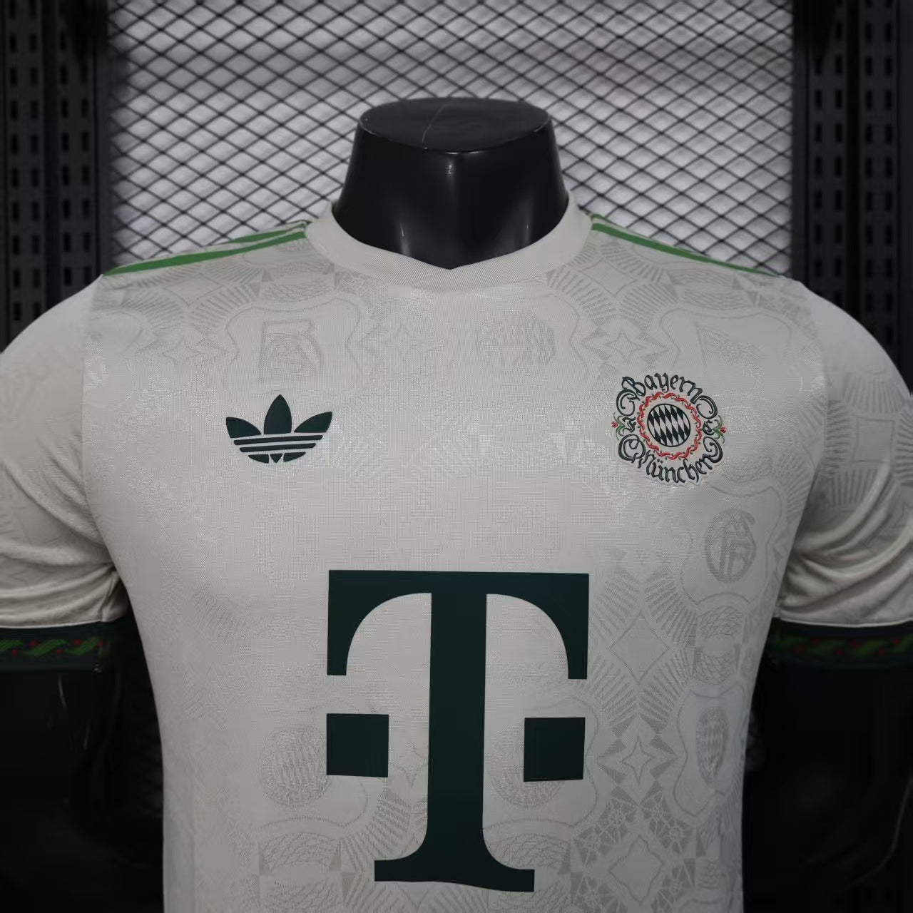Bayern 2025/2026 Jersey