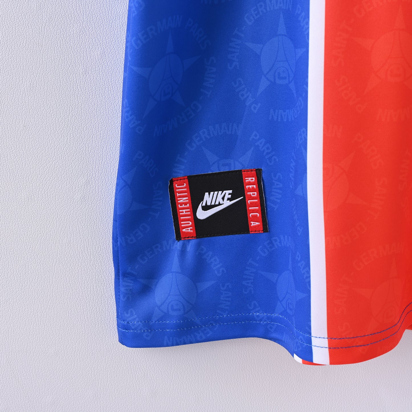 PSG 1995/1996 Home Jersey