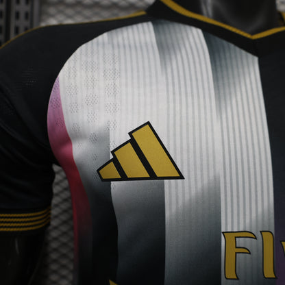 Real Madrid 2026/2027 Jersey