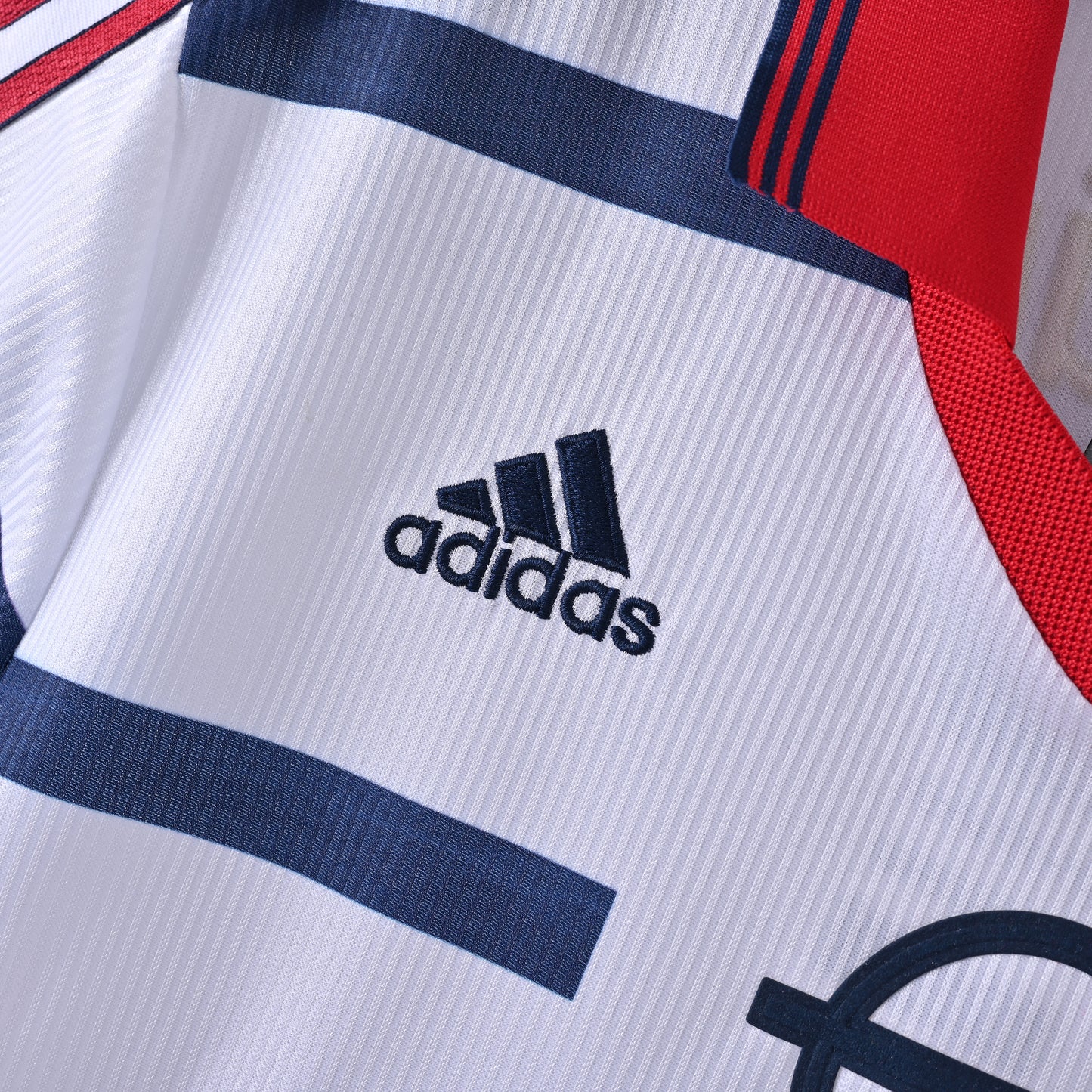 Bayern 1998/2000 Away Jersey
