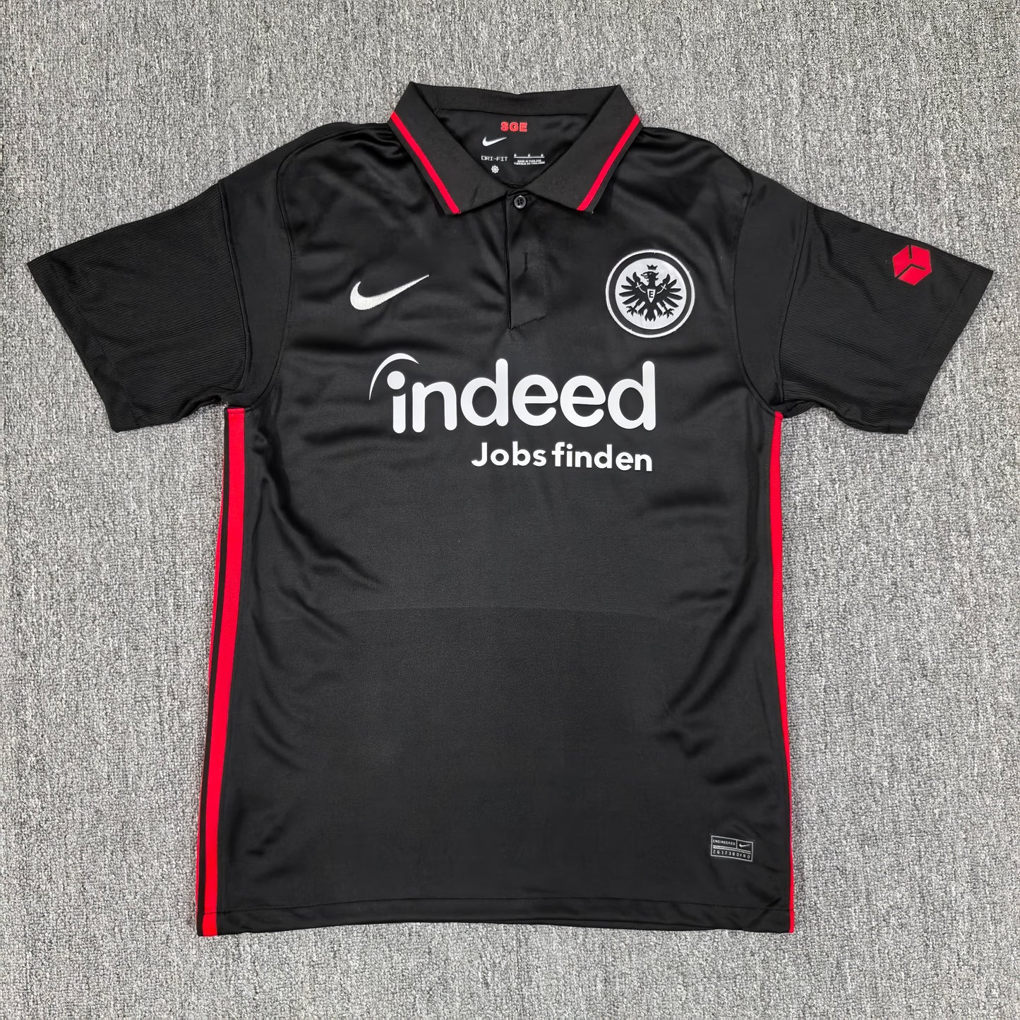 Frankfurt 2021/2022 Home Jersey