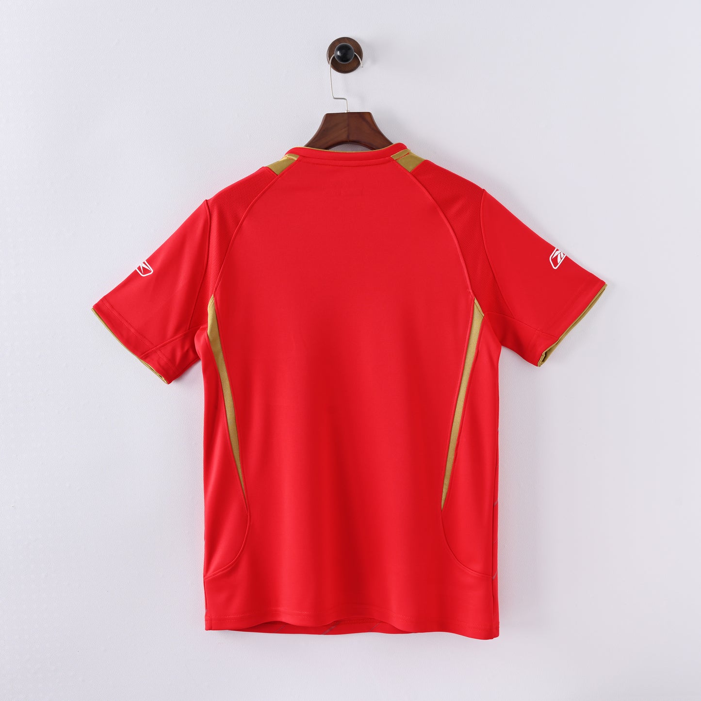 Liverpool 2005/2006 Home Jersey