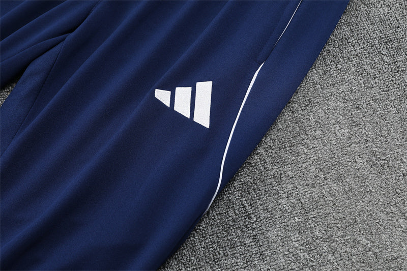 Arsenal 2025/2026 Training Suit
