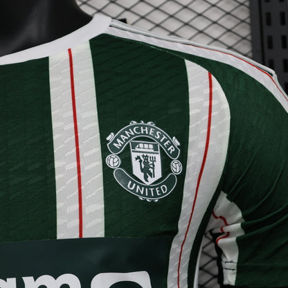 Manchester United 2023/2024 Away Jersey