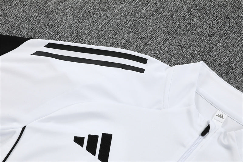 Ajax 2025/2026 Training Suit
