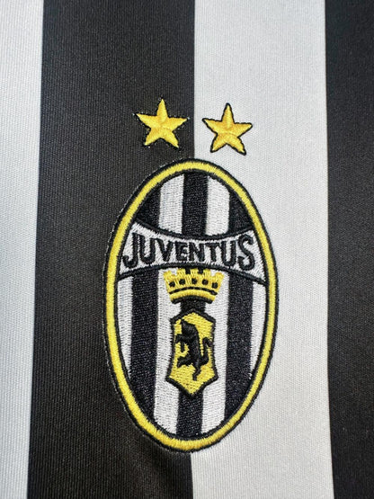 Juventus 2003/2004 Home Jersey