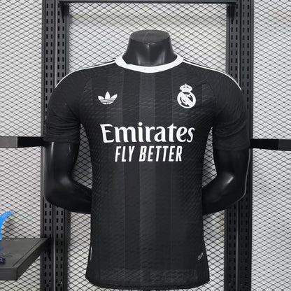 Real Madrid 2025/2026 Jersey