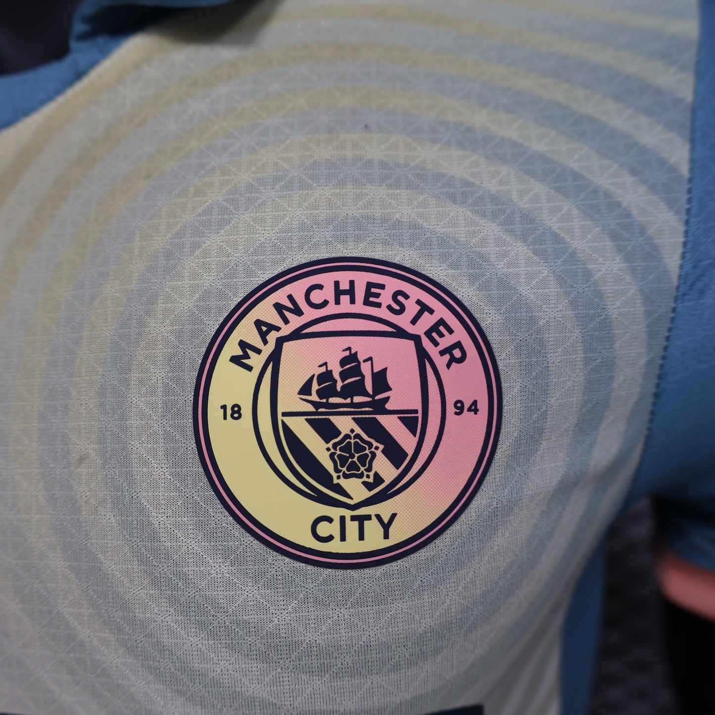 Manchester City 2024/2025 Fourth Jersey