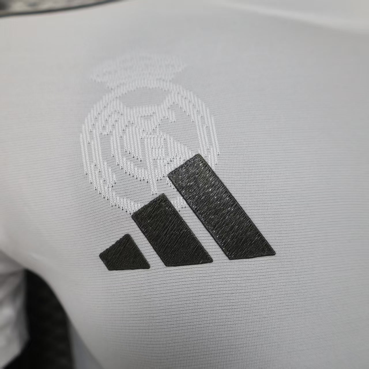 Real Madrid 2026/2027 Jersey