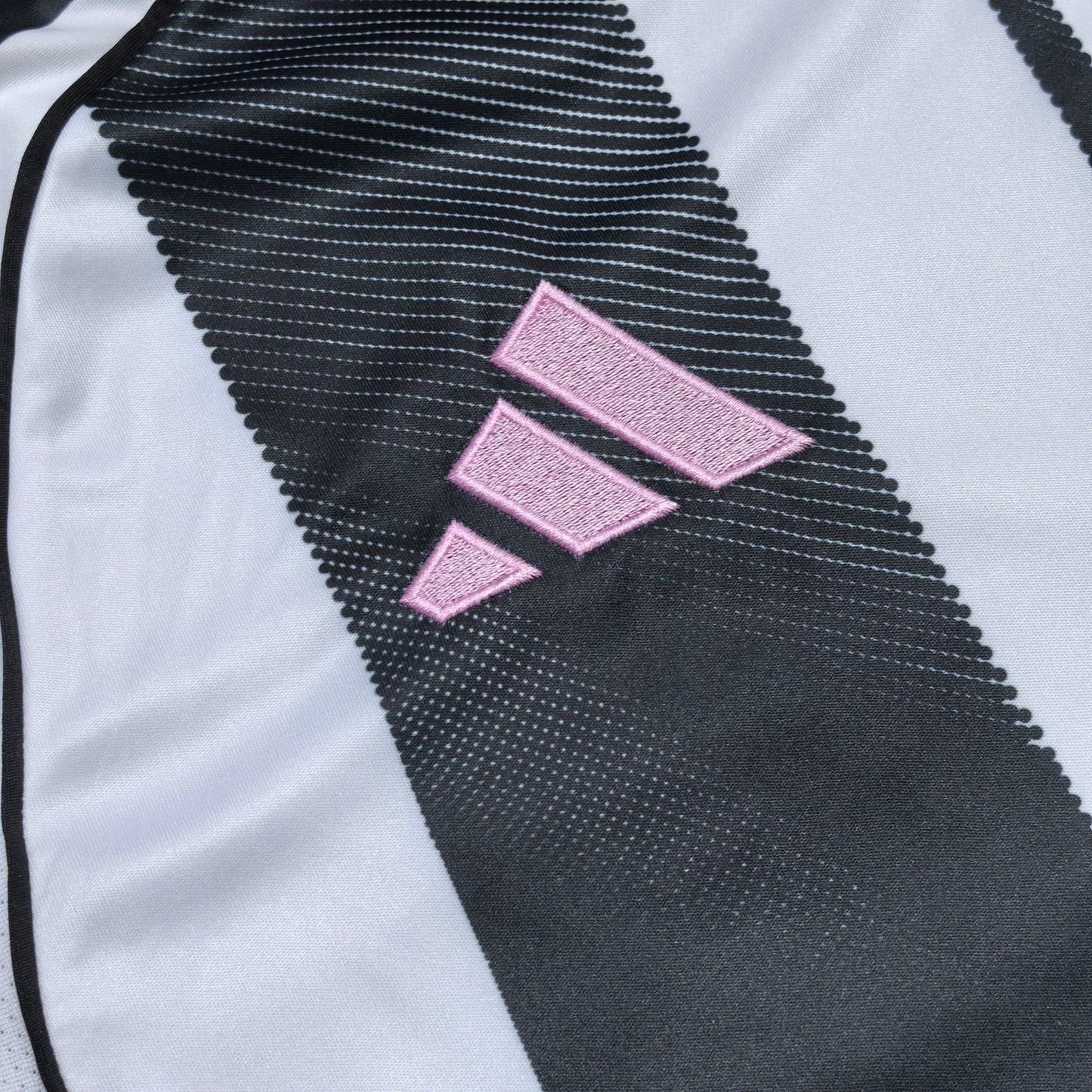Juventus 2025/2026 Home Jersey