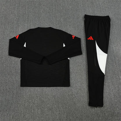 Liverpool 2025/2026 Training Suit
