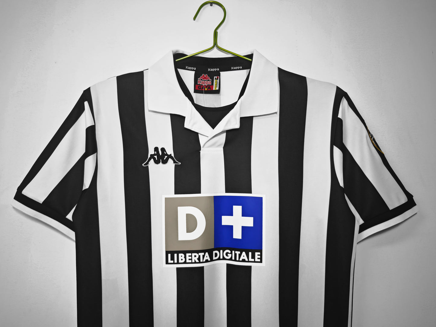 Juventus 1998/1999 Home Jersey