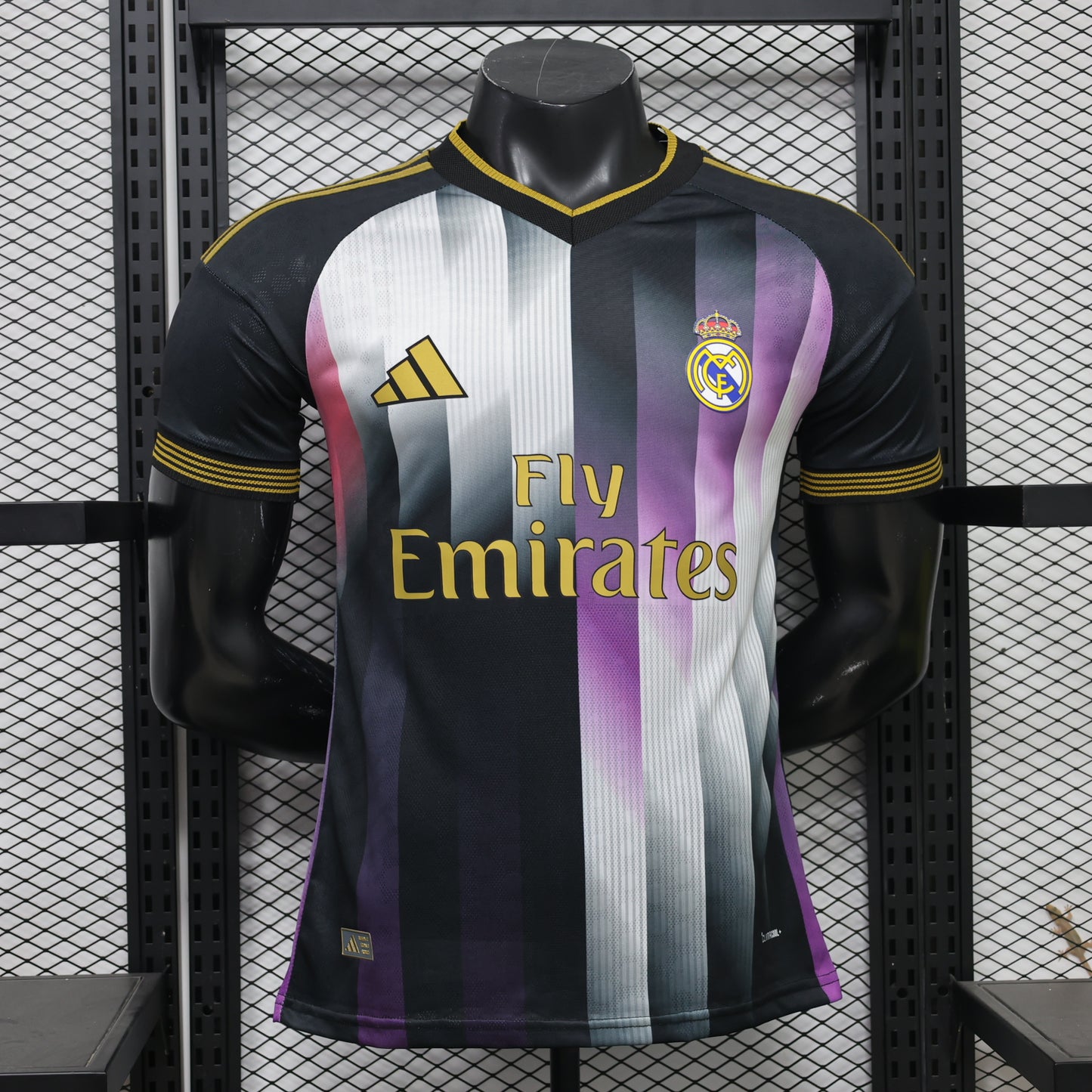 Real Madrid 2026/2027 Jersey