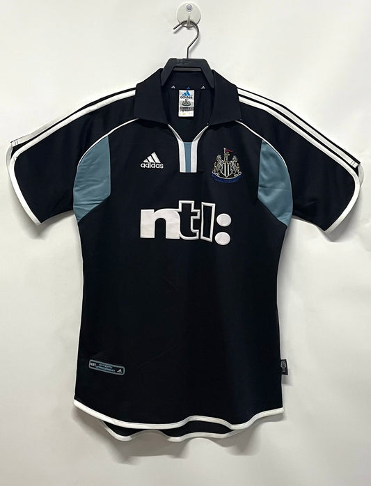 Newcastle 2000/2001 Away Jersey