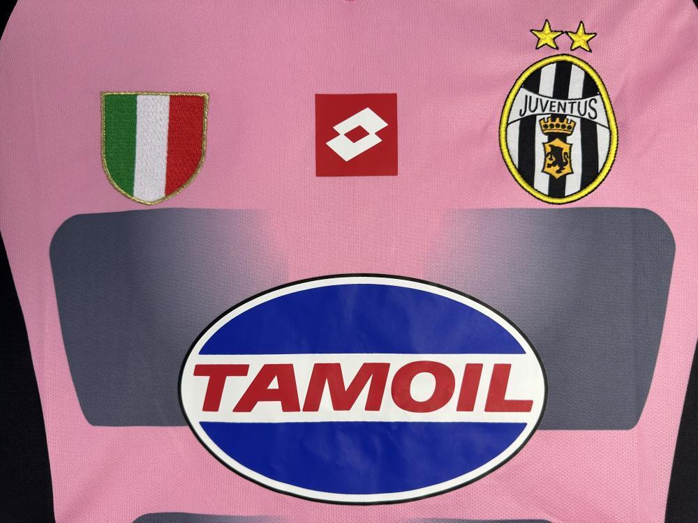 Juventus 2002/2003 Home Jersey