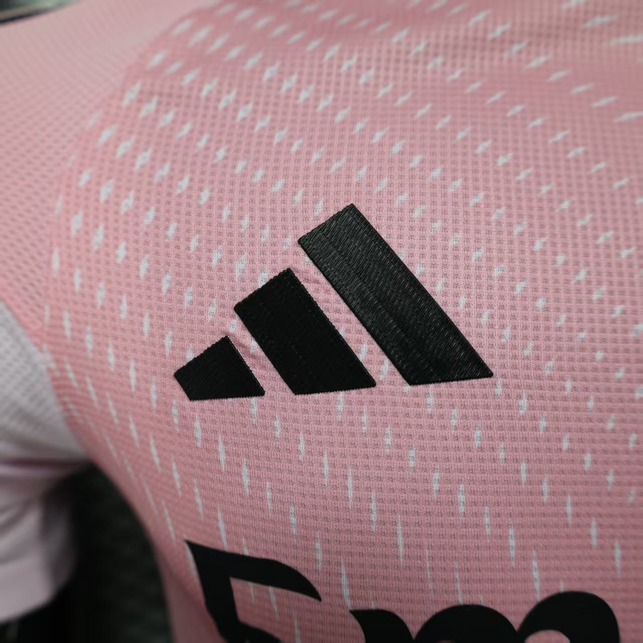 Arsenal 2025/2026 Jersey