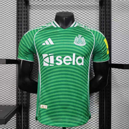 Newcastle 2025/2026 Away Jersey