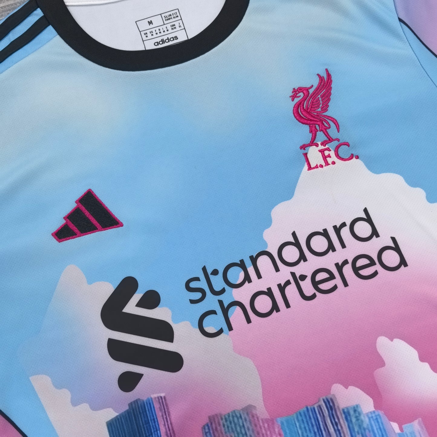 Liverpool 2025/2026 Jersey