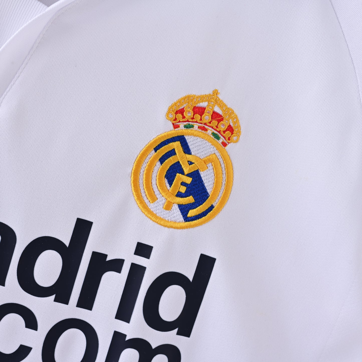 Real Madrid 2001/2002 Home Jersey