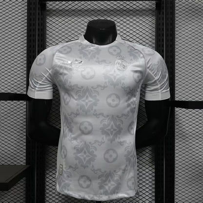 Real Madrid 2026/2027 Jersey