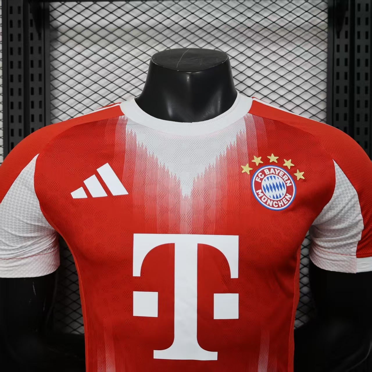 Bayern 2025/2026 Home Jersey
