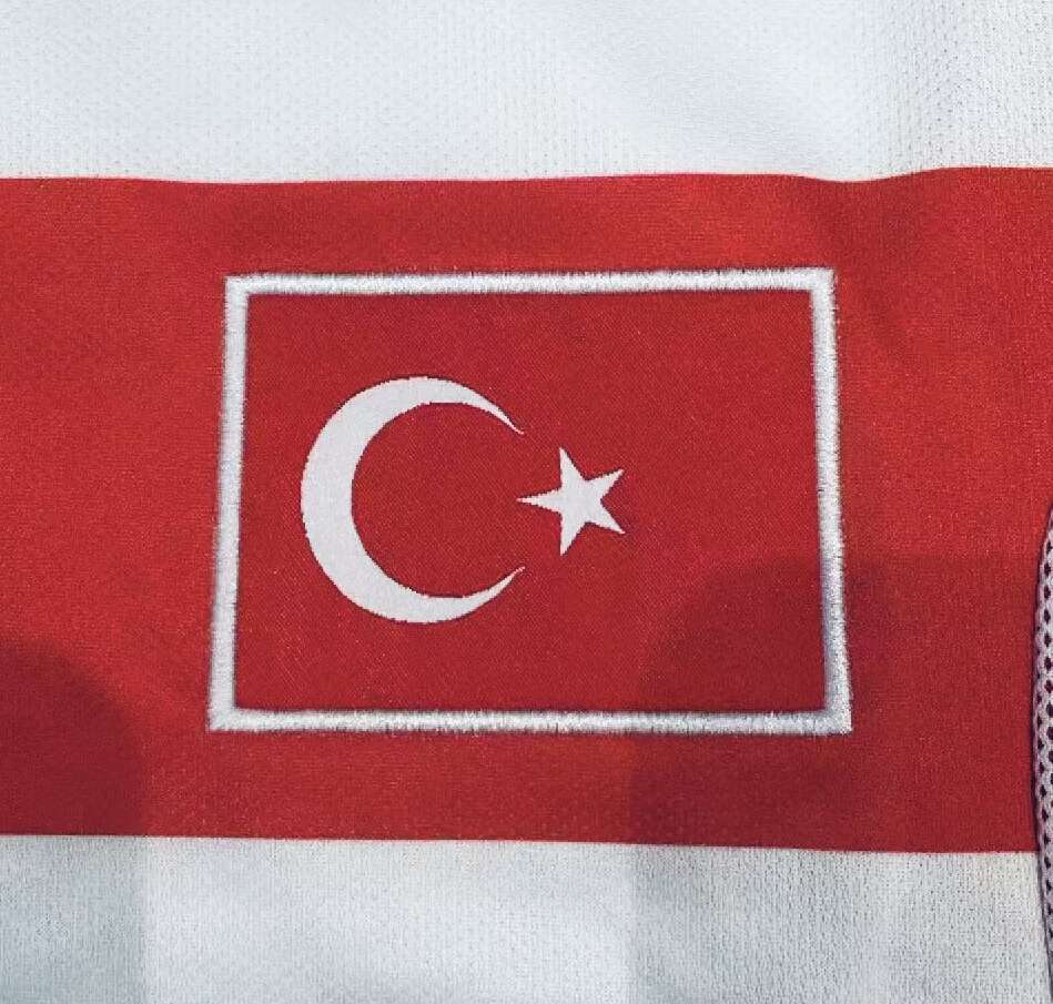 Turkey 2002 Away Jersey