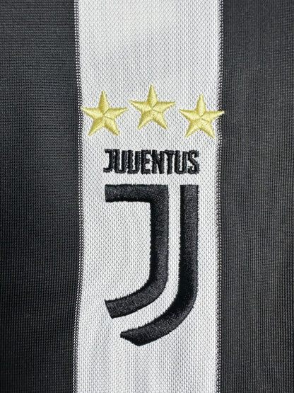 Juventus 2017/2018 Home Jersey
