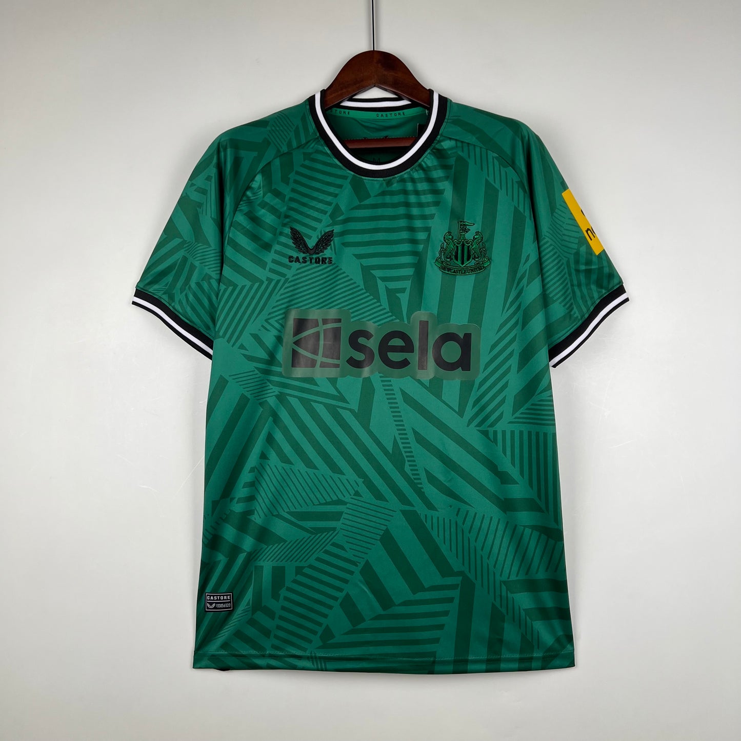 Newcastle 2023/2024 Away Jersey