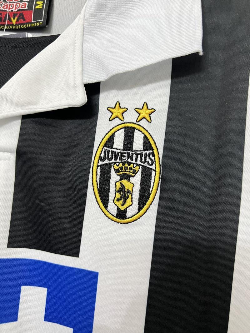 Juventus 1999/2000 Home Jersey