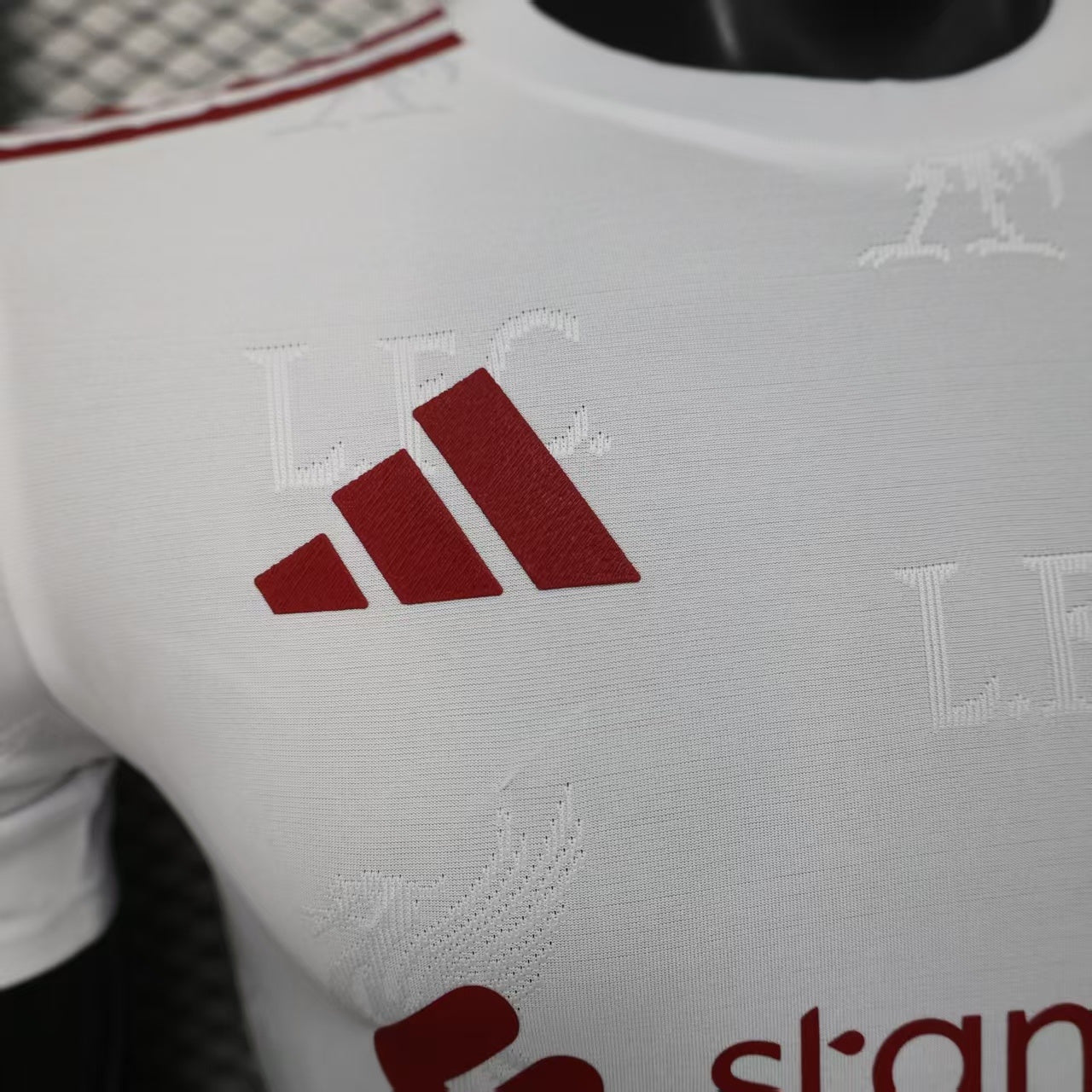 Liverpool 2025/2026 Jersey
