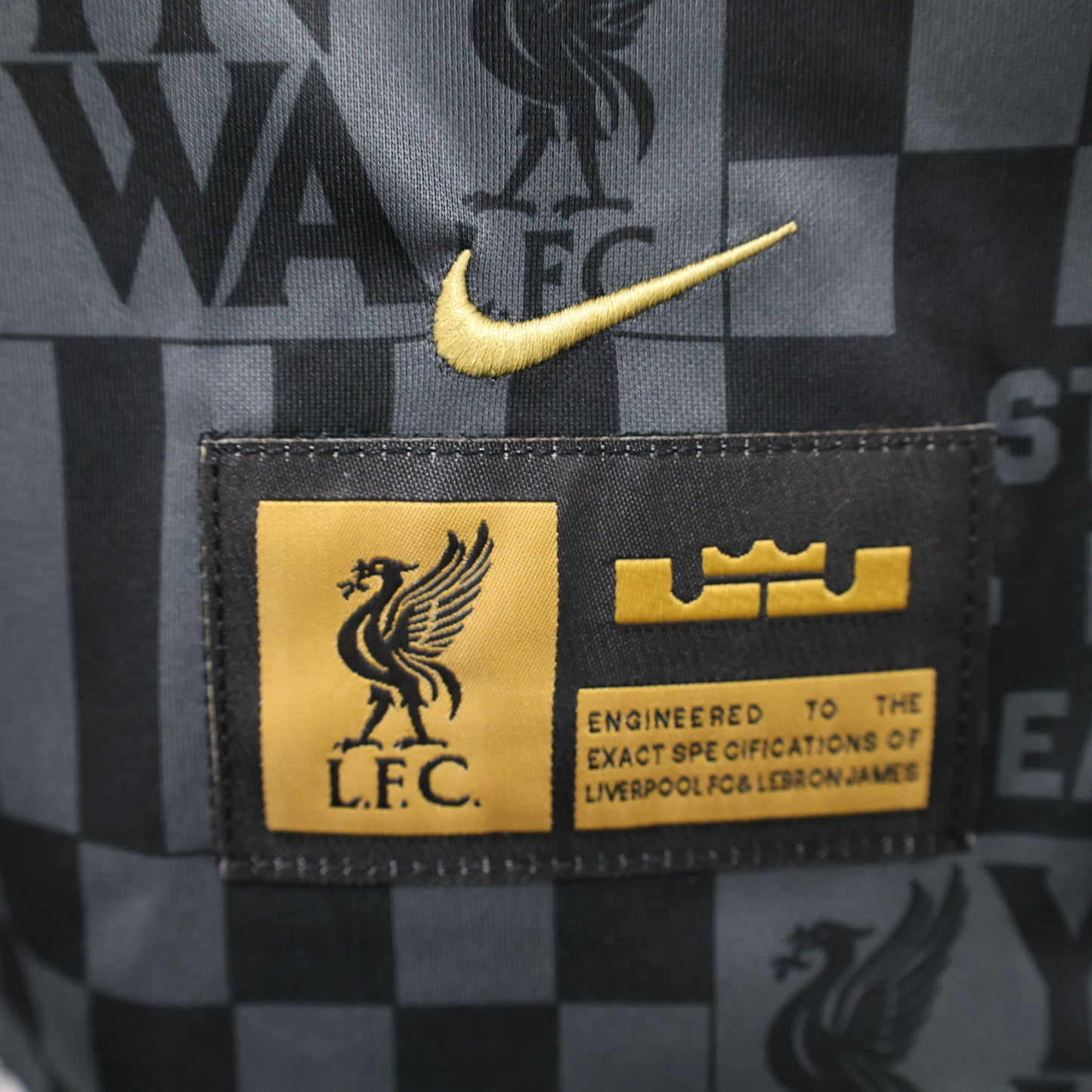 Liverpool 2023/2024 Jersey