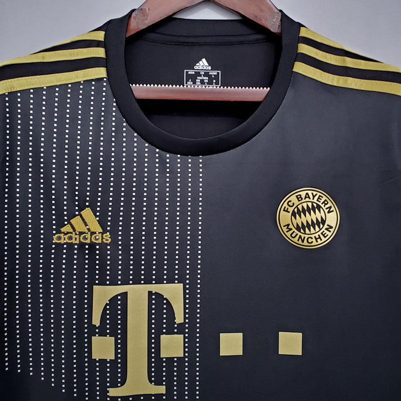 Bayern 2021/2022 Away Jersey