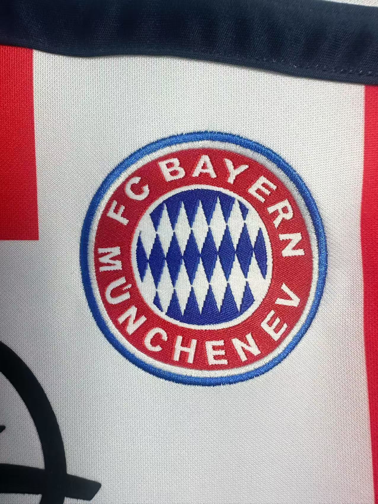 Bayern 2000/2002 Away Jersey