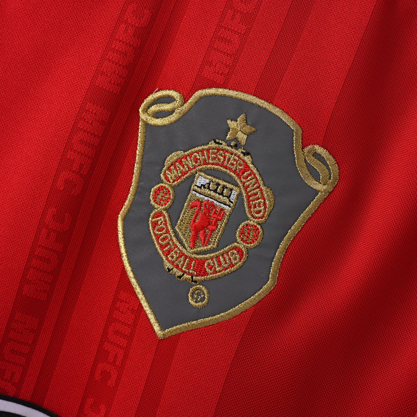 Manchester United 1999/2000 Home Jersey