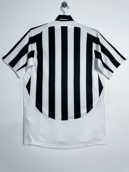 Juventus 2003/2004 Home Jersey