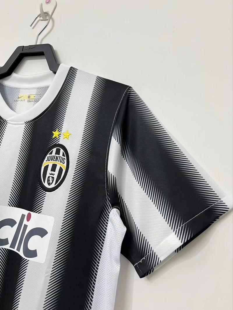 Juventus 2011/2012 Home Jersey