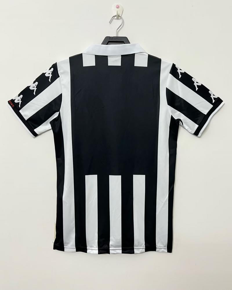 Juventus 1999/2000 Home Jersey