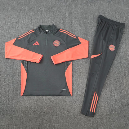 Bayern 2025/2026 Training Suit