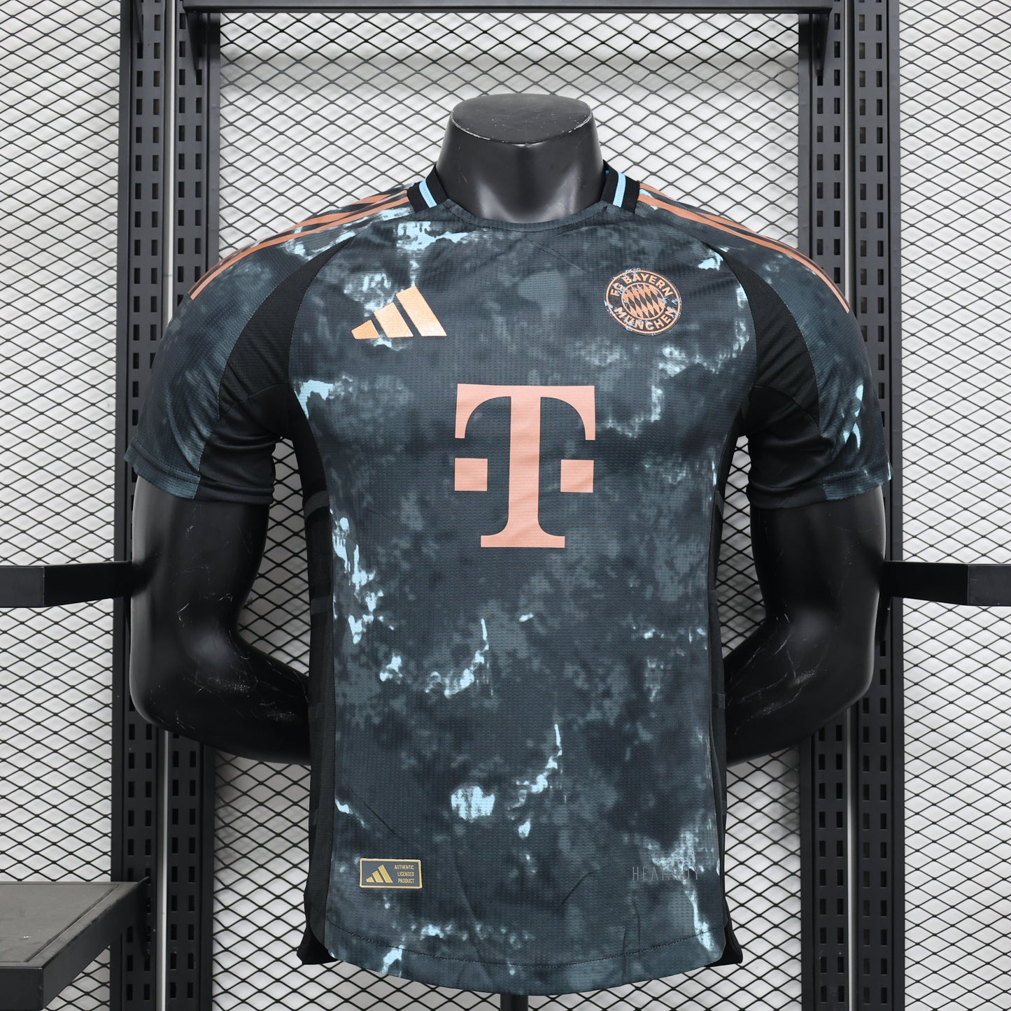 Bayern 2024/2025 Away Jersey
