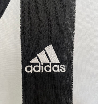 Newcastle 2005/2007 Home Jersey