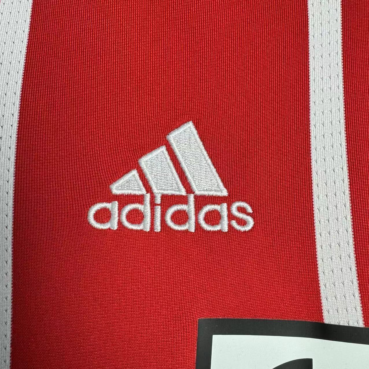 Bayern 2017/2018 Home Jersey