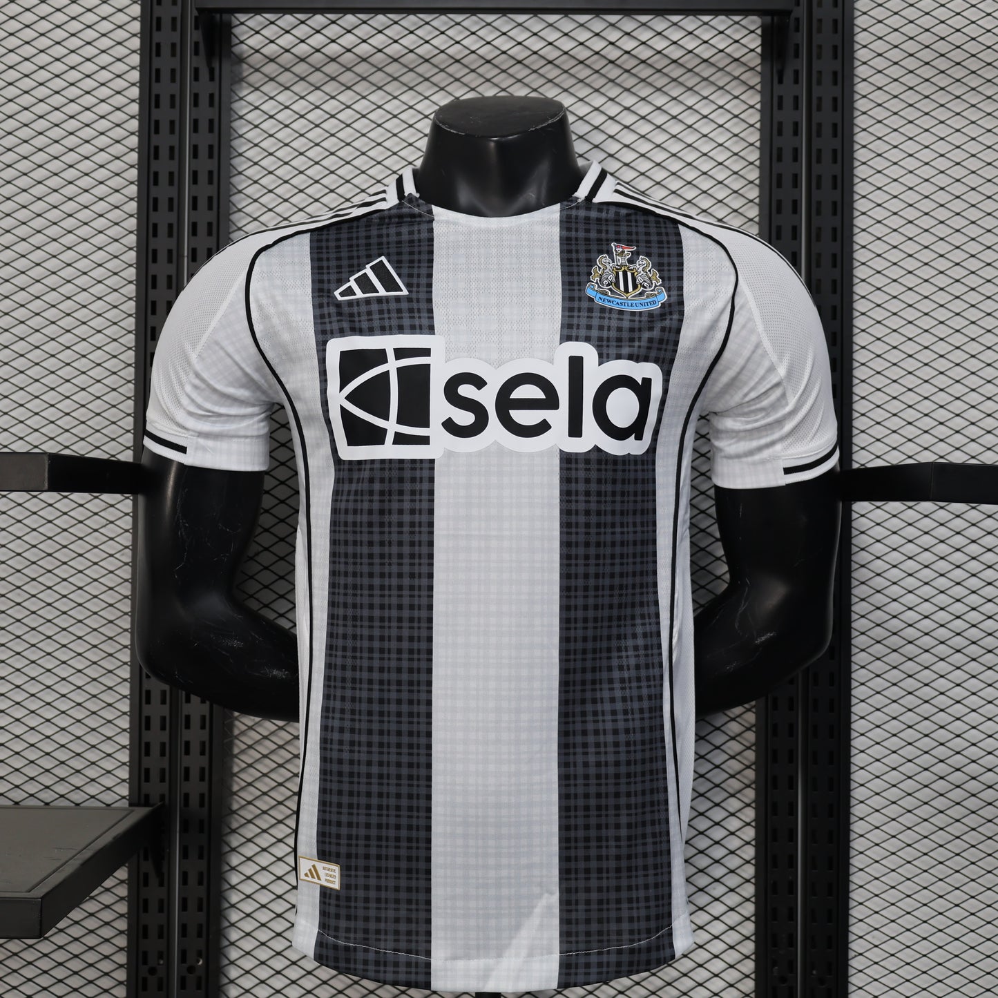 Newcastle 2025/2026 Jersey