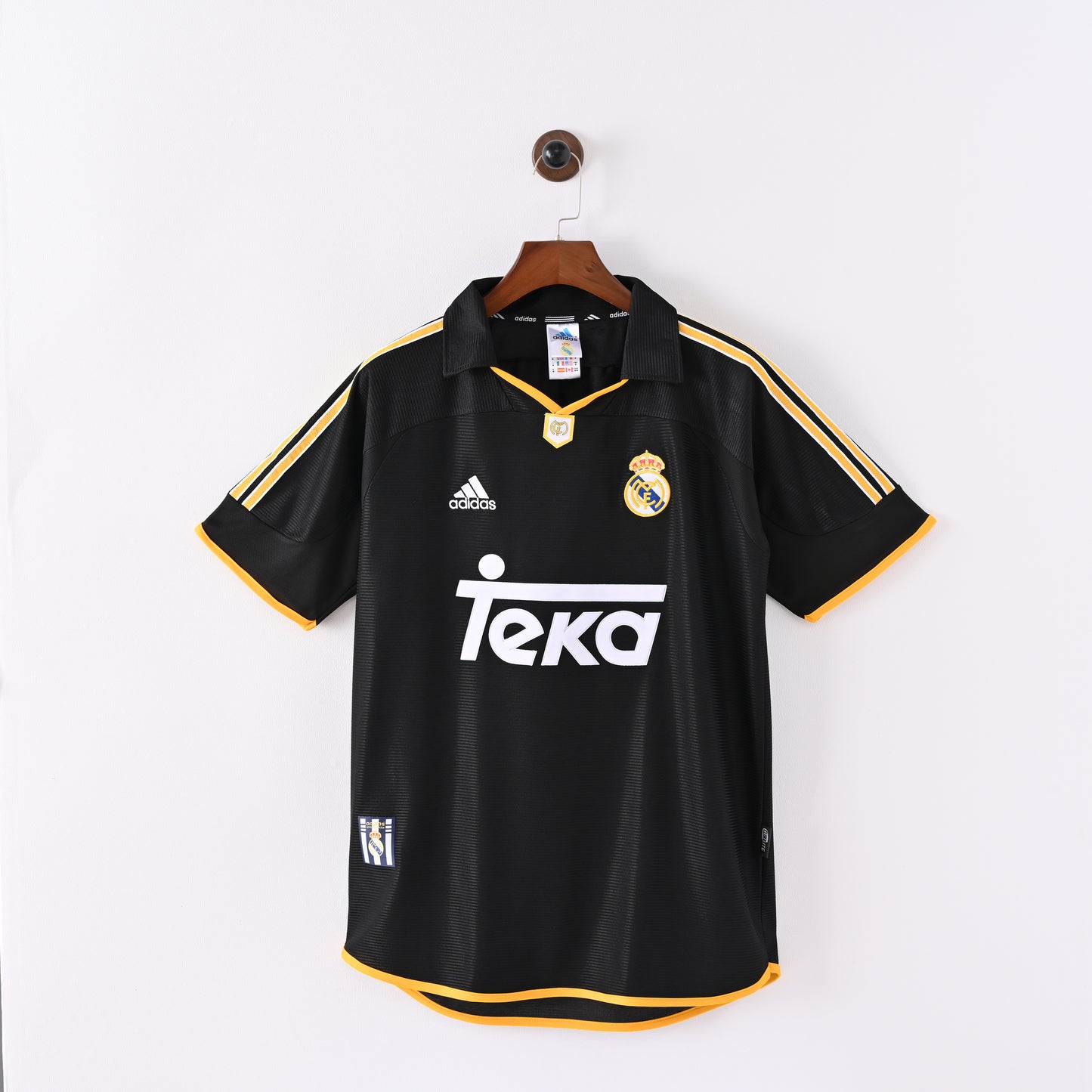 Real Madrid 1999/2000 Away Jersey